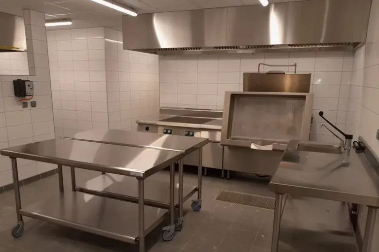 Salle La Marguerite - Cuisine professionnelle équipée